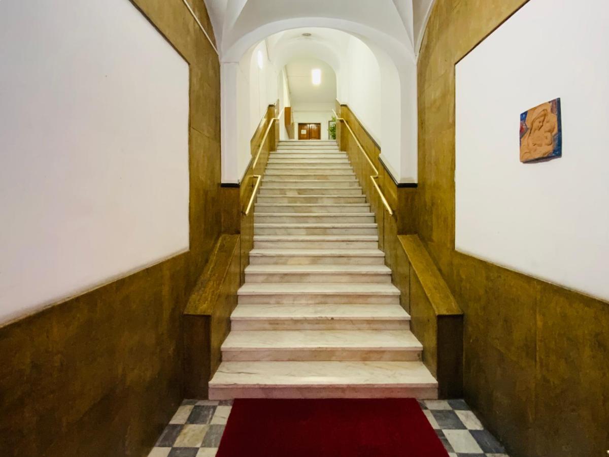 Centro Acquario Apartment Genoa Exterior photo